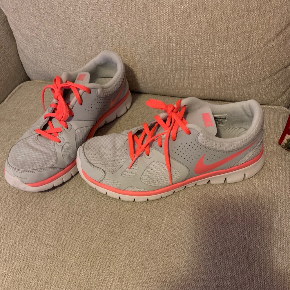Women’s Nike running shoes